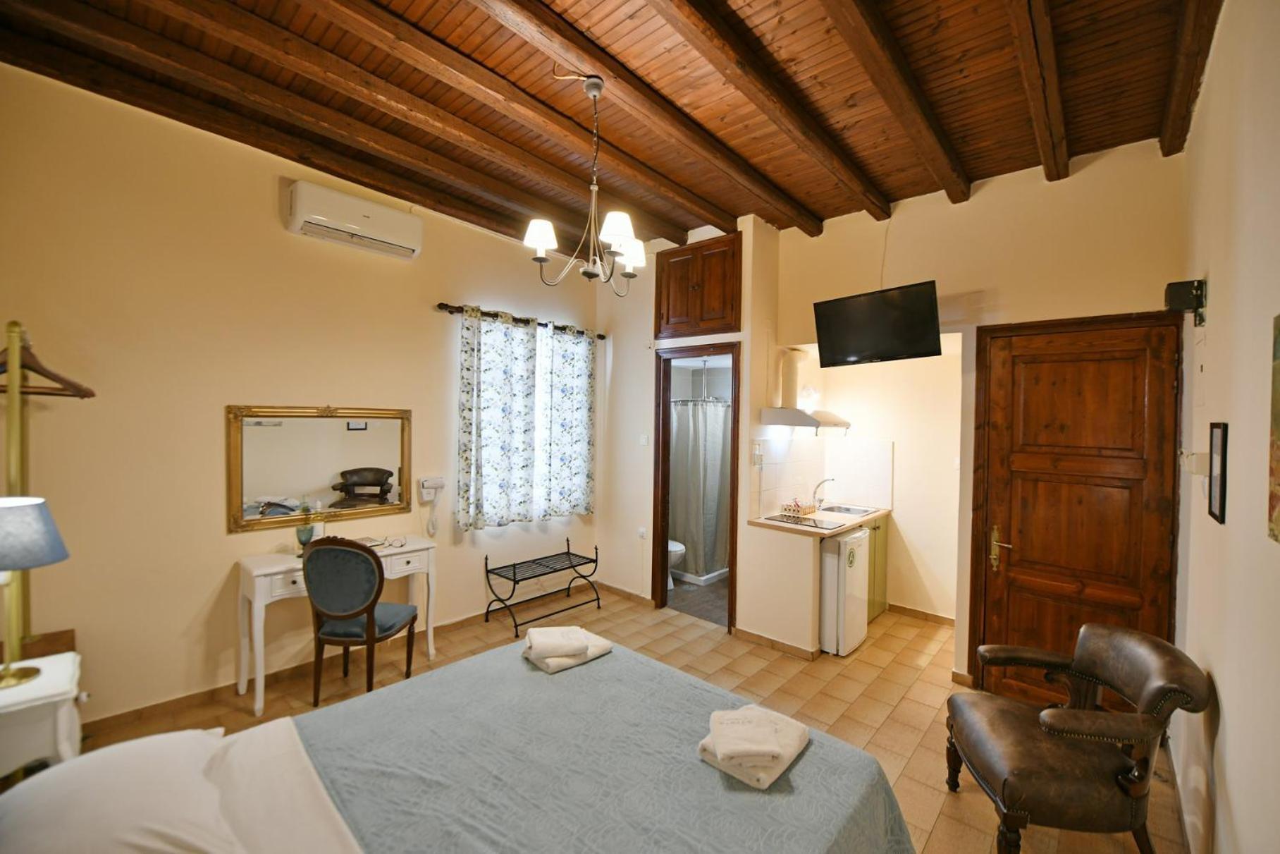 Athina Guesthouse Идра Экстерьер фото
