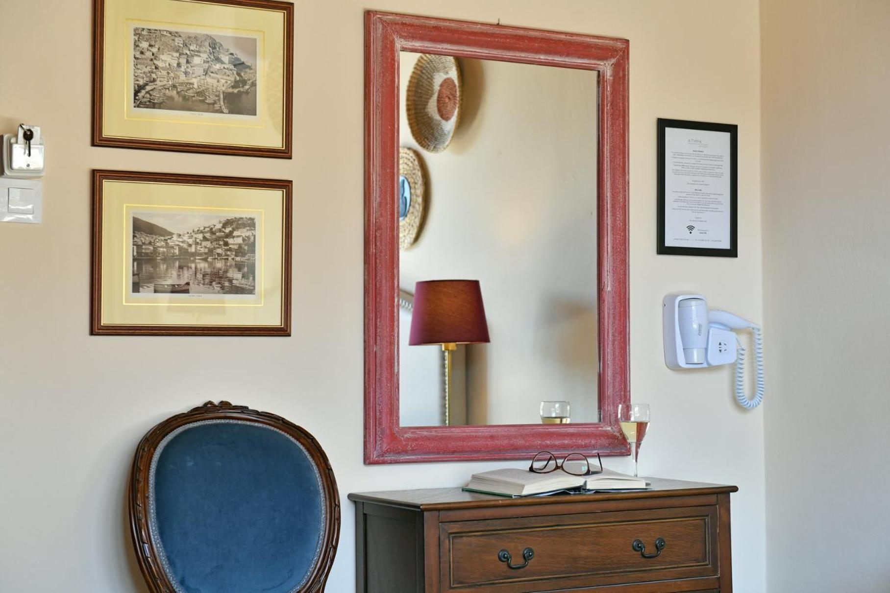Athina Guesthouse Идра Экстерьер фото